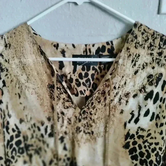 Dana Buchman 100% silk - Picture 8 of 8